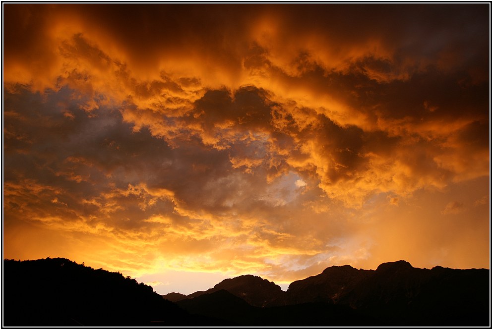 Abendstimmung über der Mieminger Kette