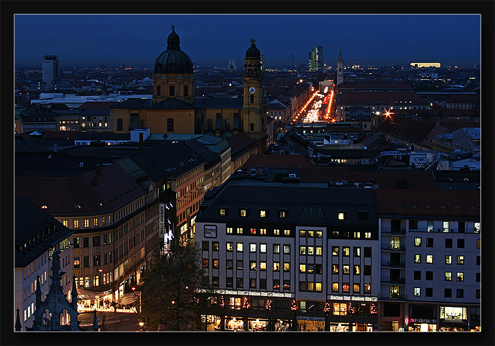 Abendstimmung über München am 04. Dezember 2008