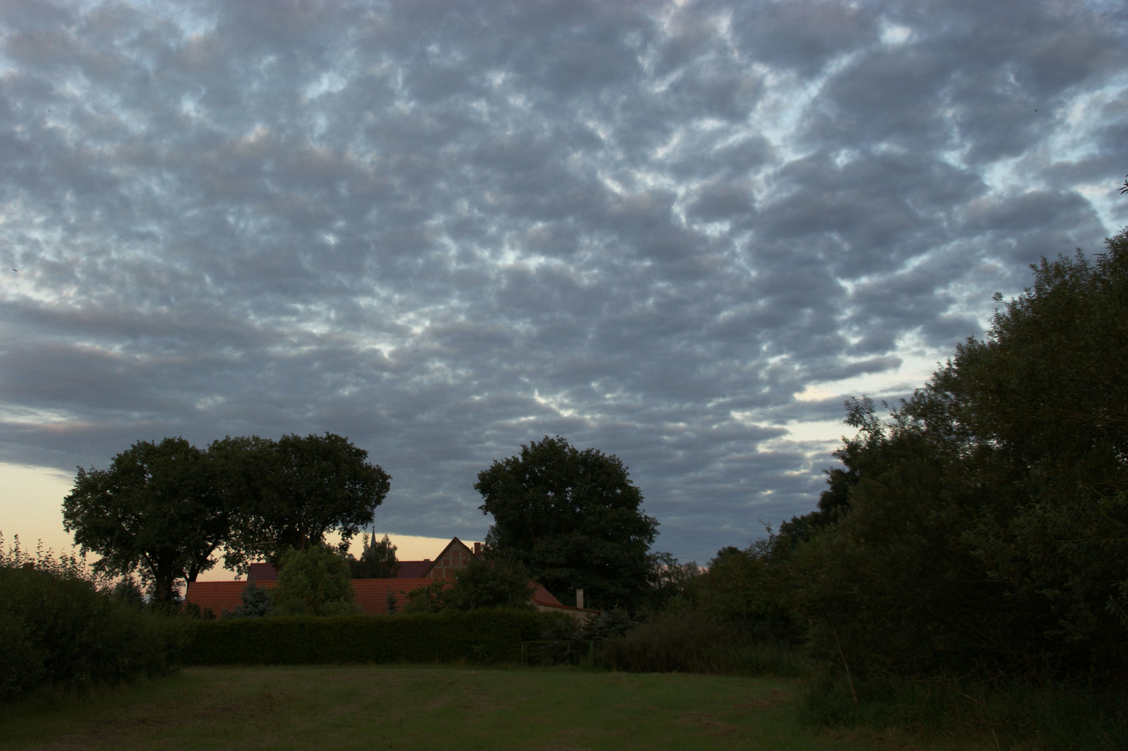 Abendstimmung überm Dorf 1