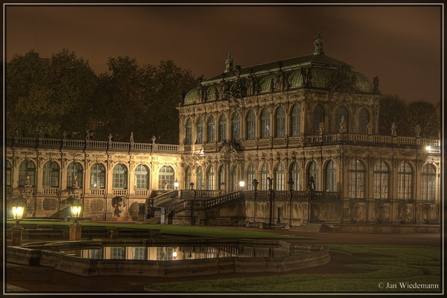 Abendstunde im Zwinger