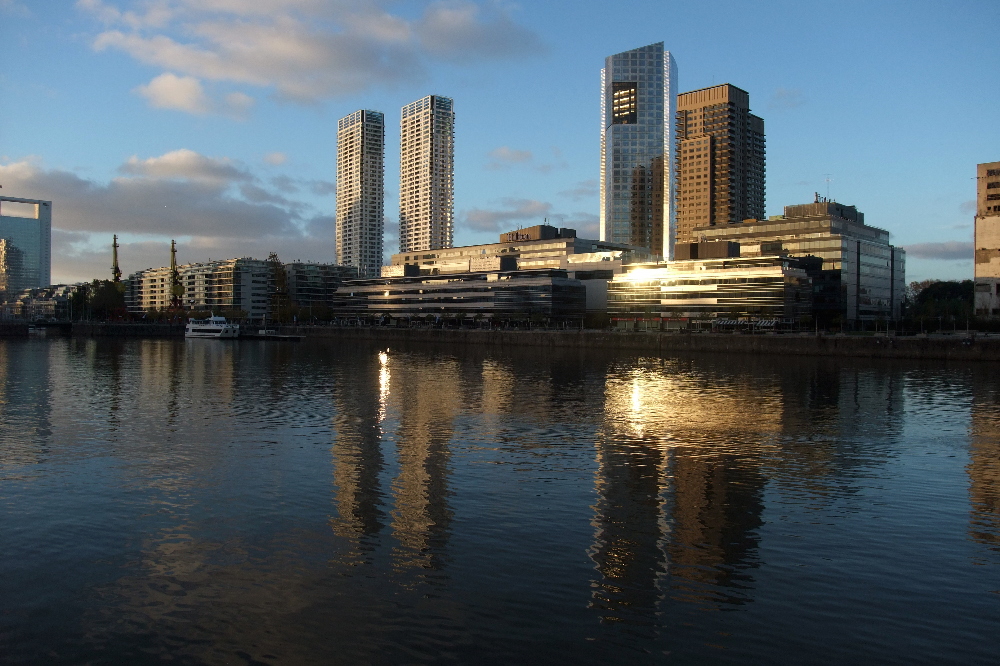 Abendstunden in der Hafencity von Bounes Aires