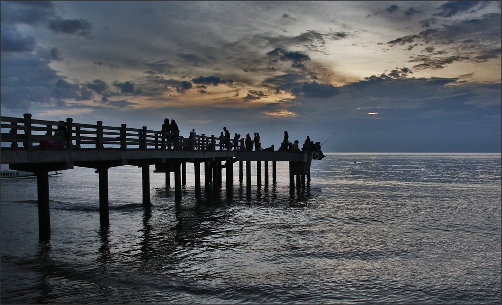 * Abendvergnügen **