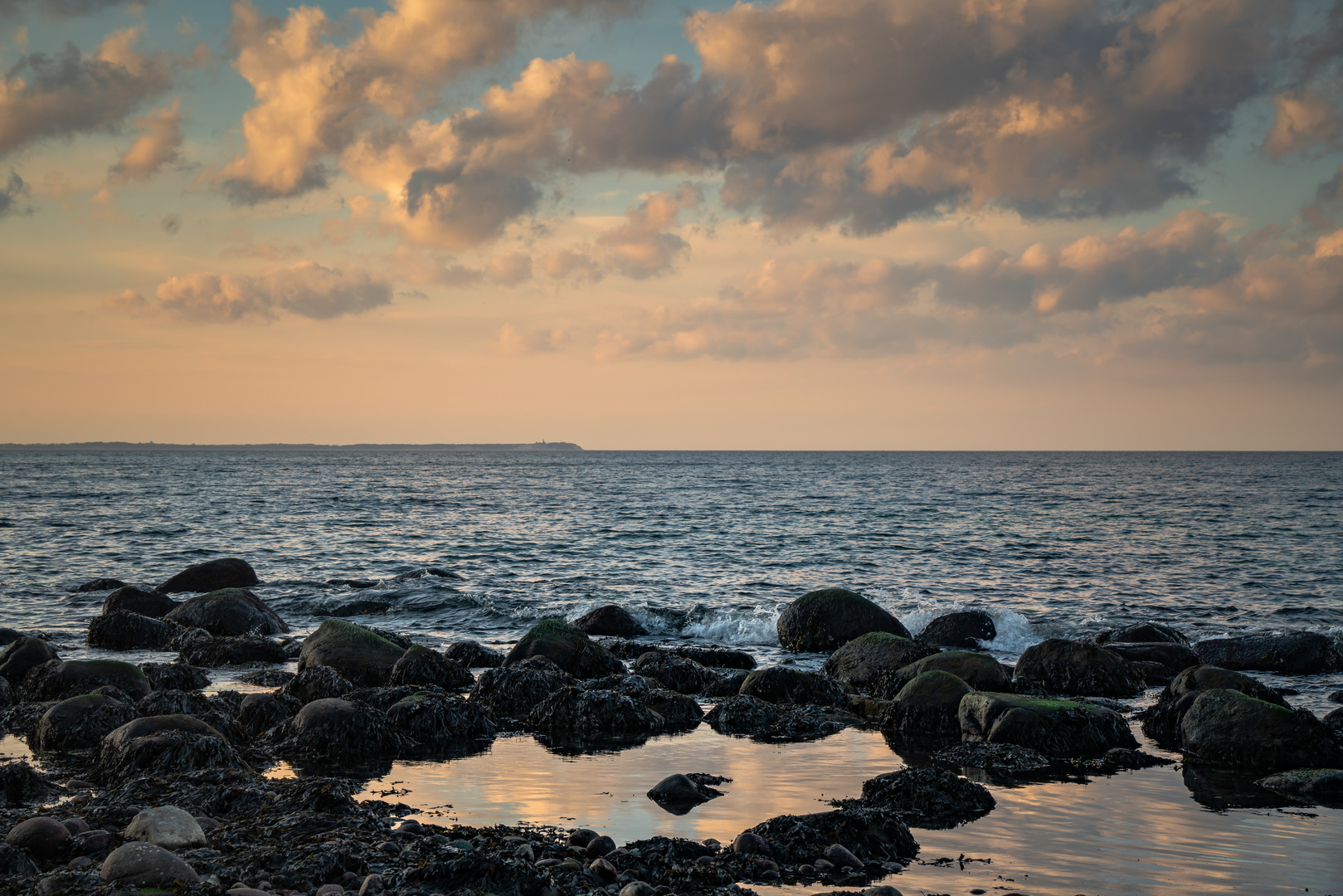 Abendwolken und Kap Arkona