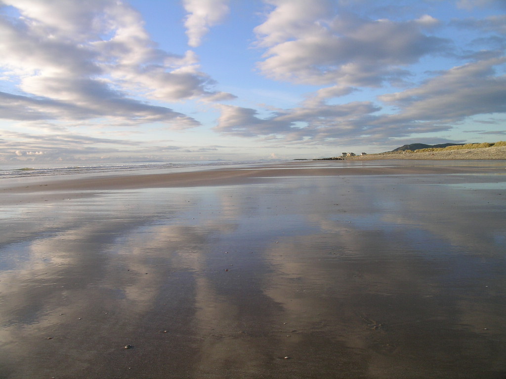 Aberdyfi Beach - HYDREF 2010