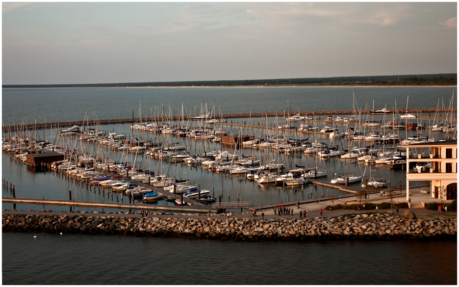 Abfahrt aus Warnemünde