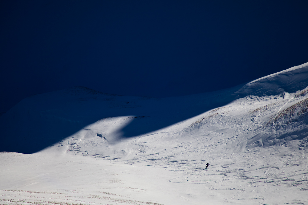 Abfahrt in den Schatten