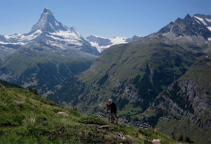 Abfahrt mit dem MTB nach Zermatt