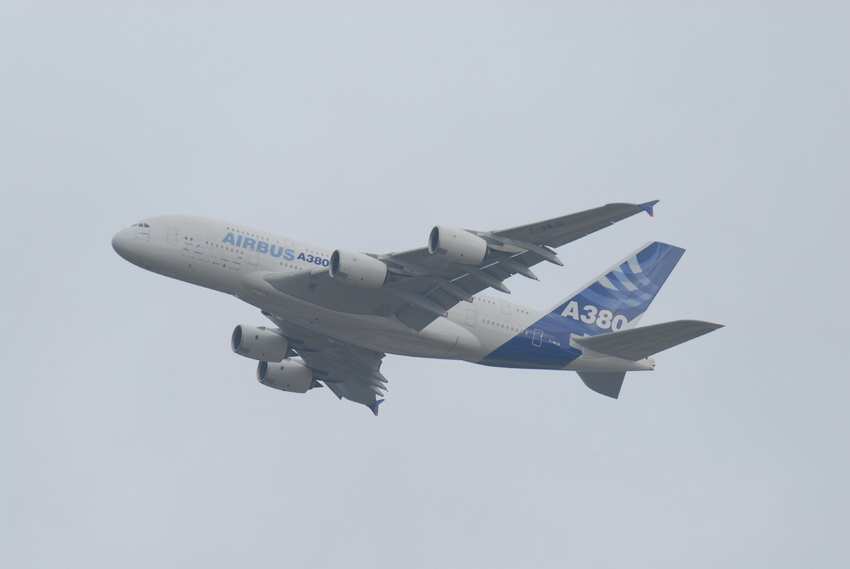 Abflug des Airbus 380