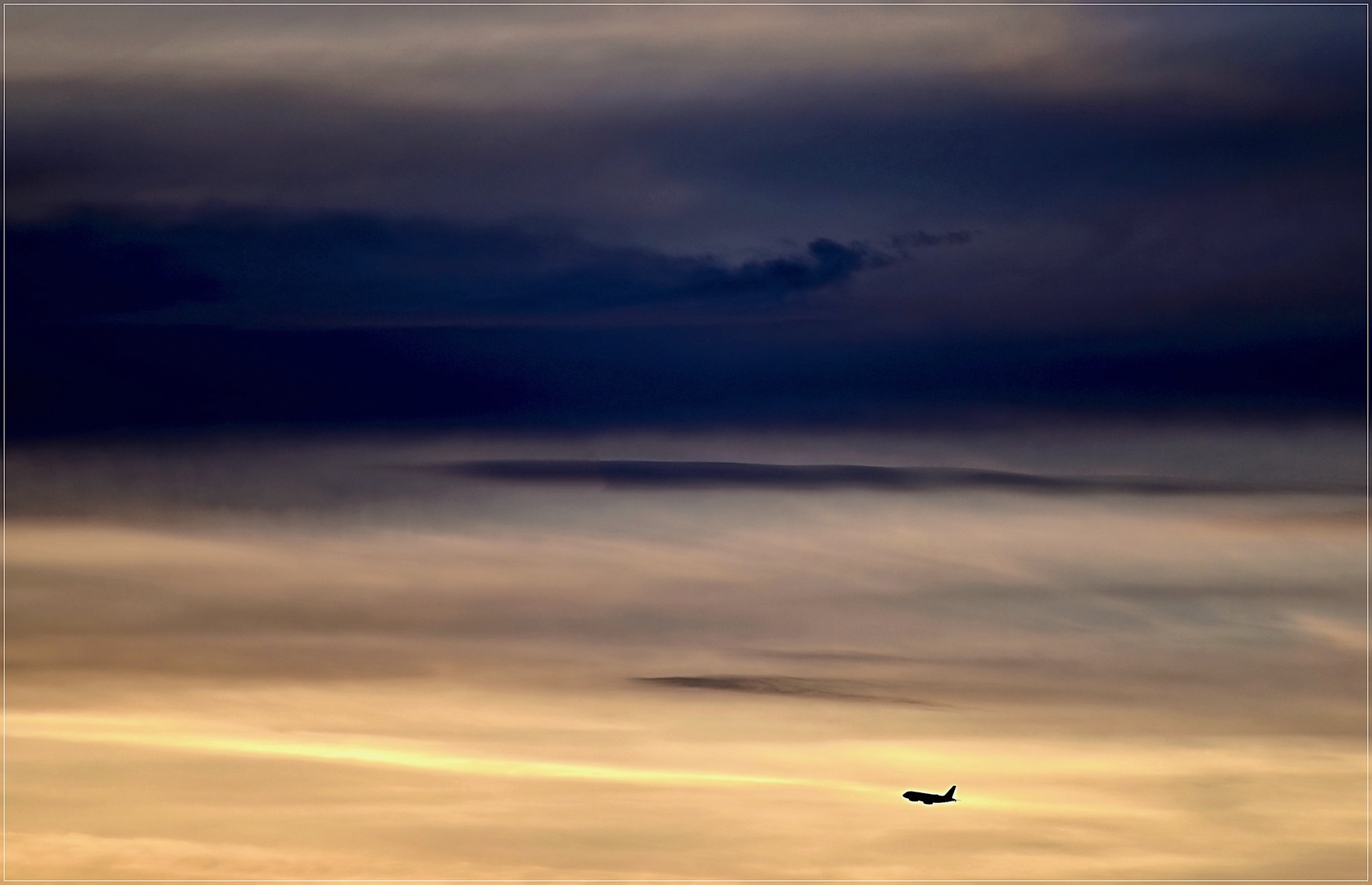 Abflug in den Abendhimmel