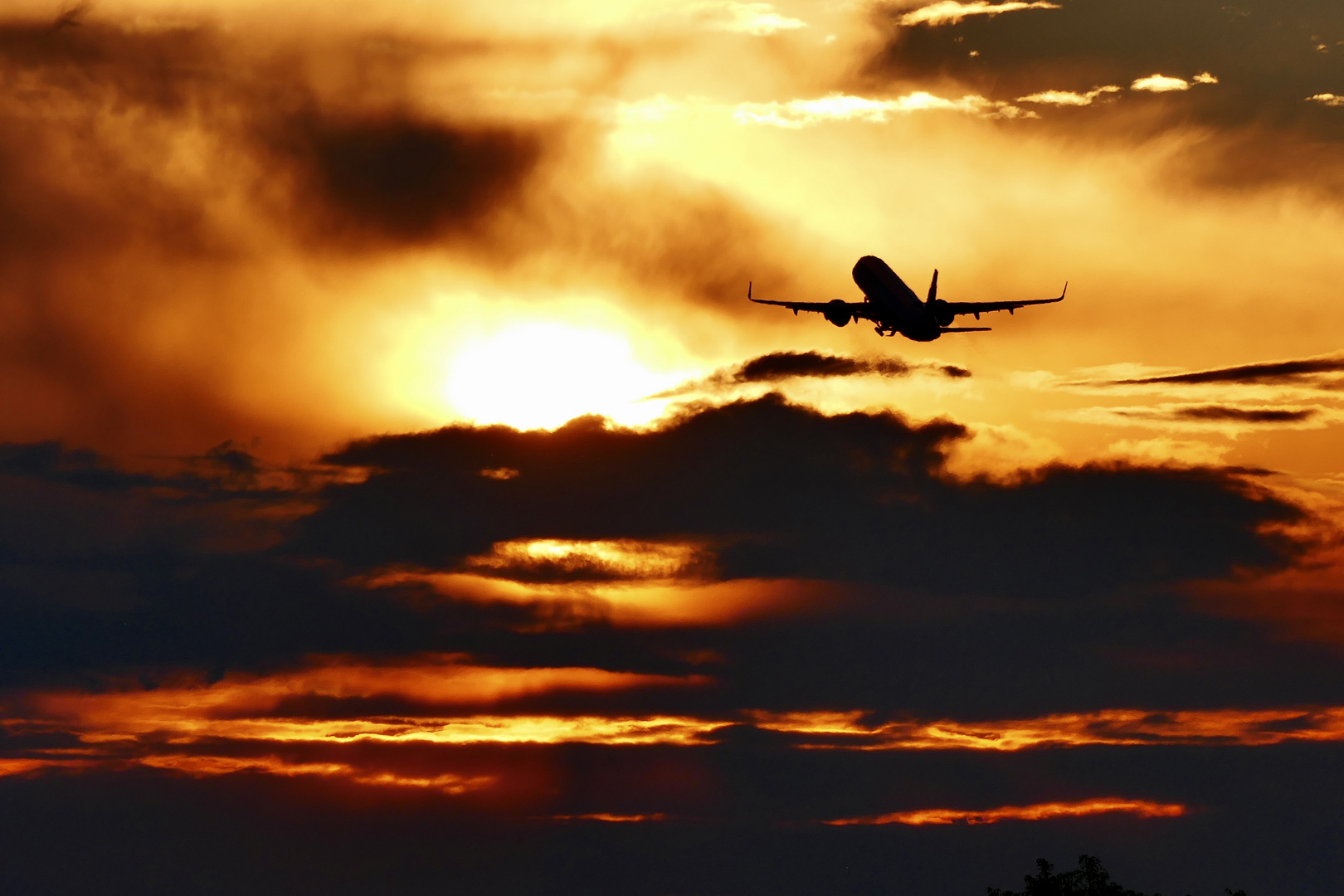 Abflug in den Sonnenuntergang (1)