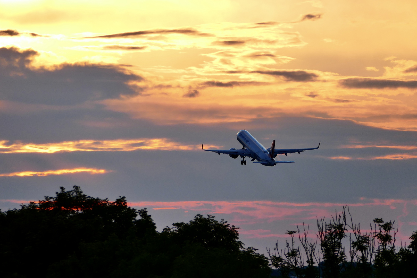 Abflug in den Sonnenuntergang (2)