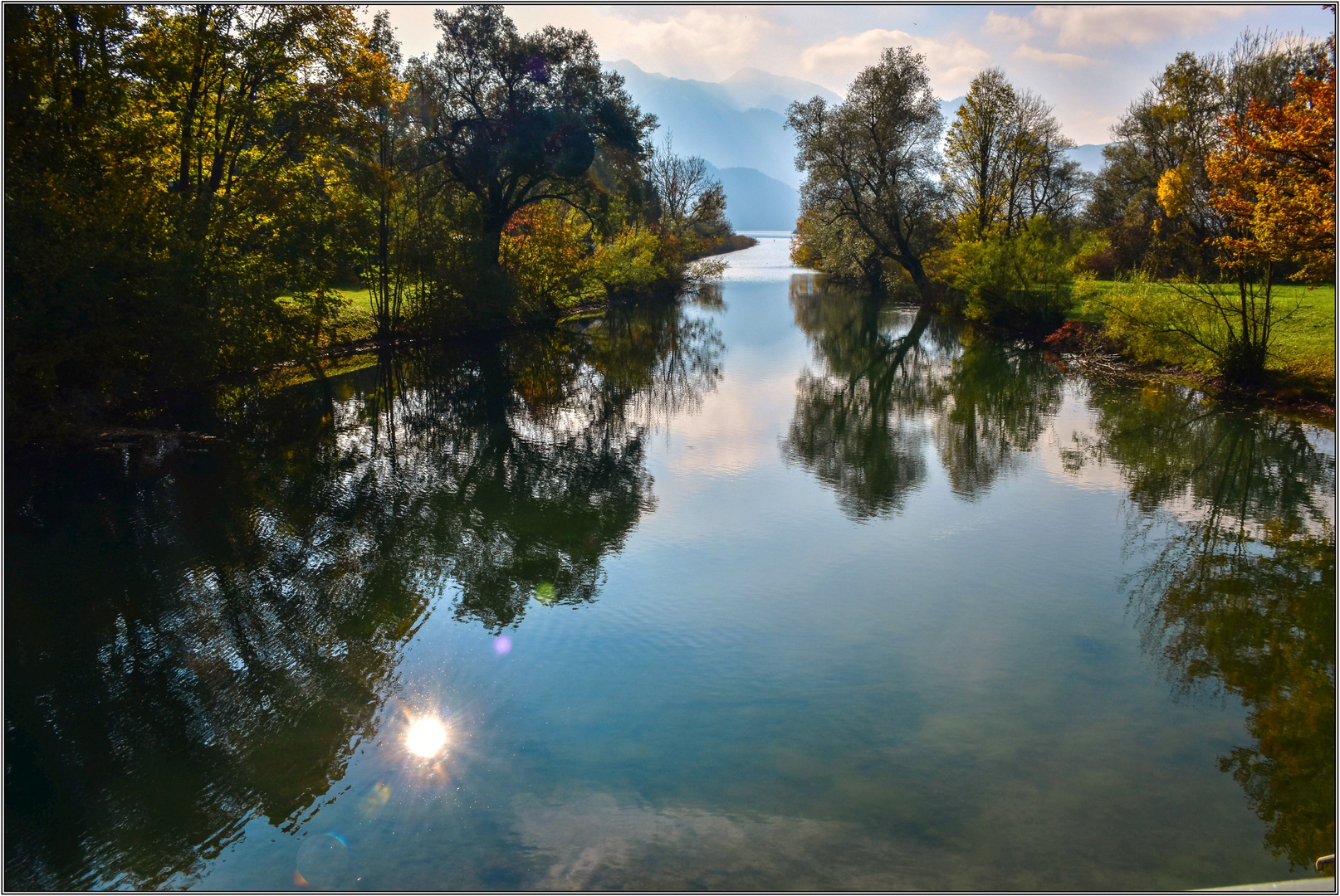 Abfluss der Loisach aus dem Kochelsee