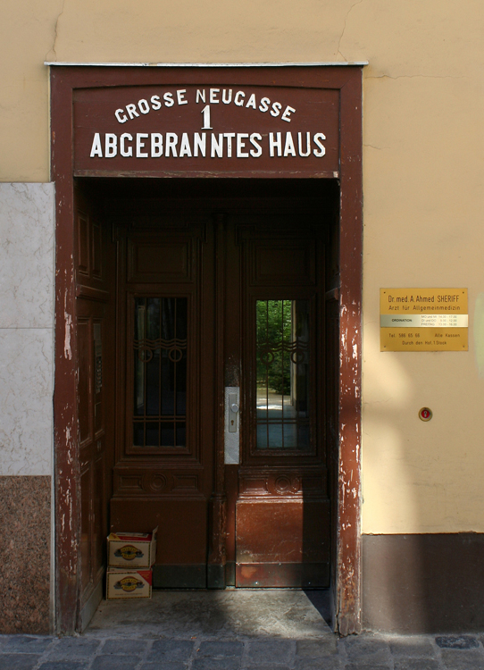 Abgebranntes Haus