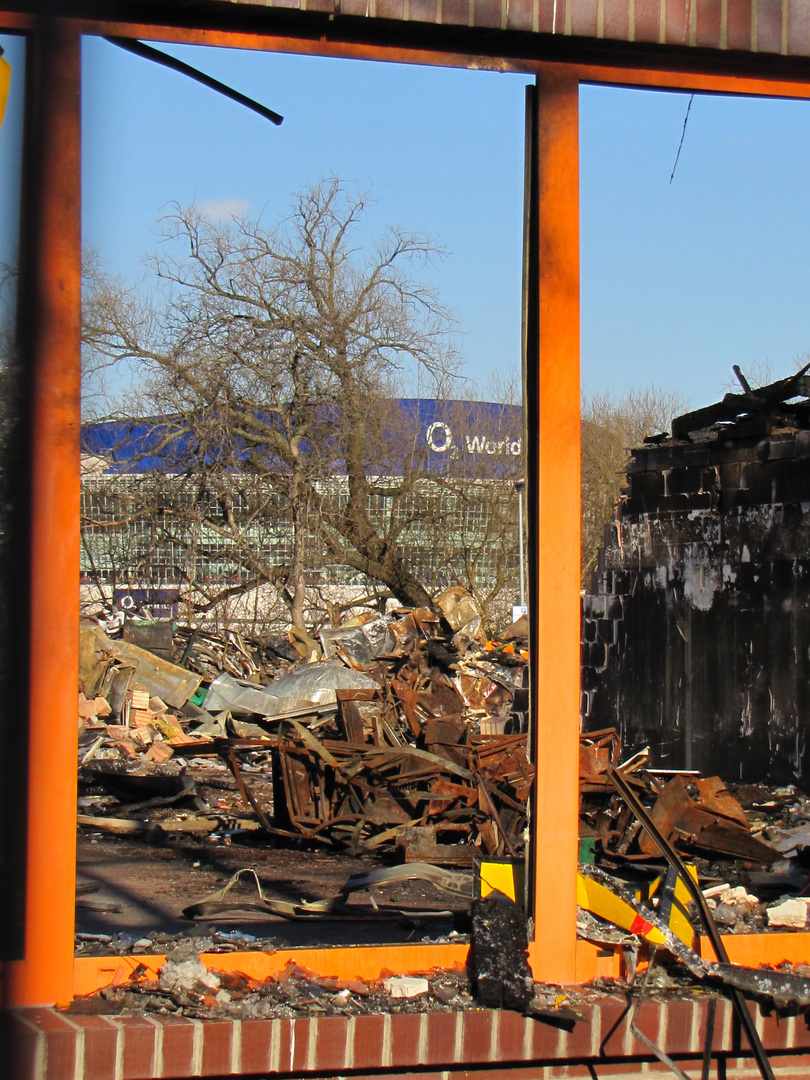 Abgebranter Supermarkt in Berlin