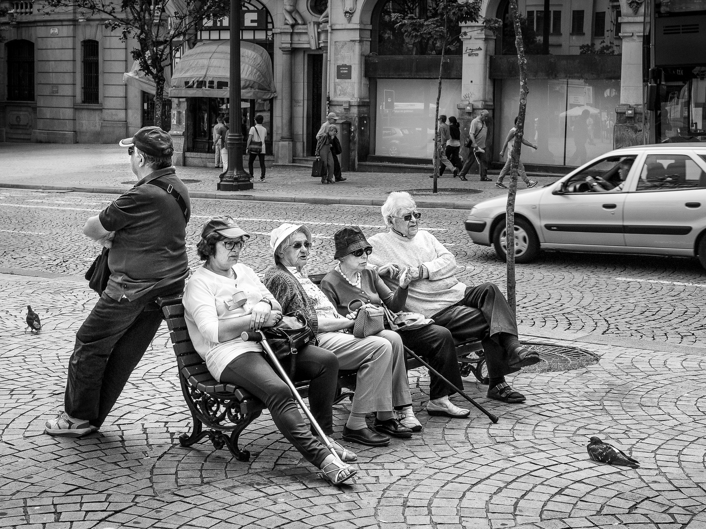 abgewandt Foto & Bild | street, menschen, streets Bilder ...