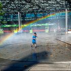 Abkühlung bei 35°C am  Praterstern in Wien