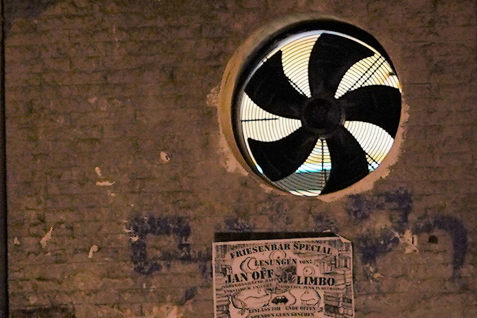 Abluftventilator Foto & Bild | architektur, reportage dokumentation