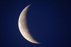 Abnehmender Mond am 25.02.2014 um 7:09 Uhr