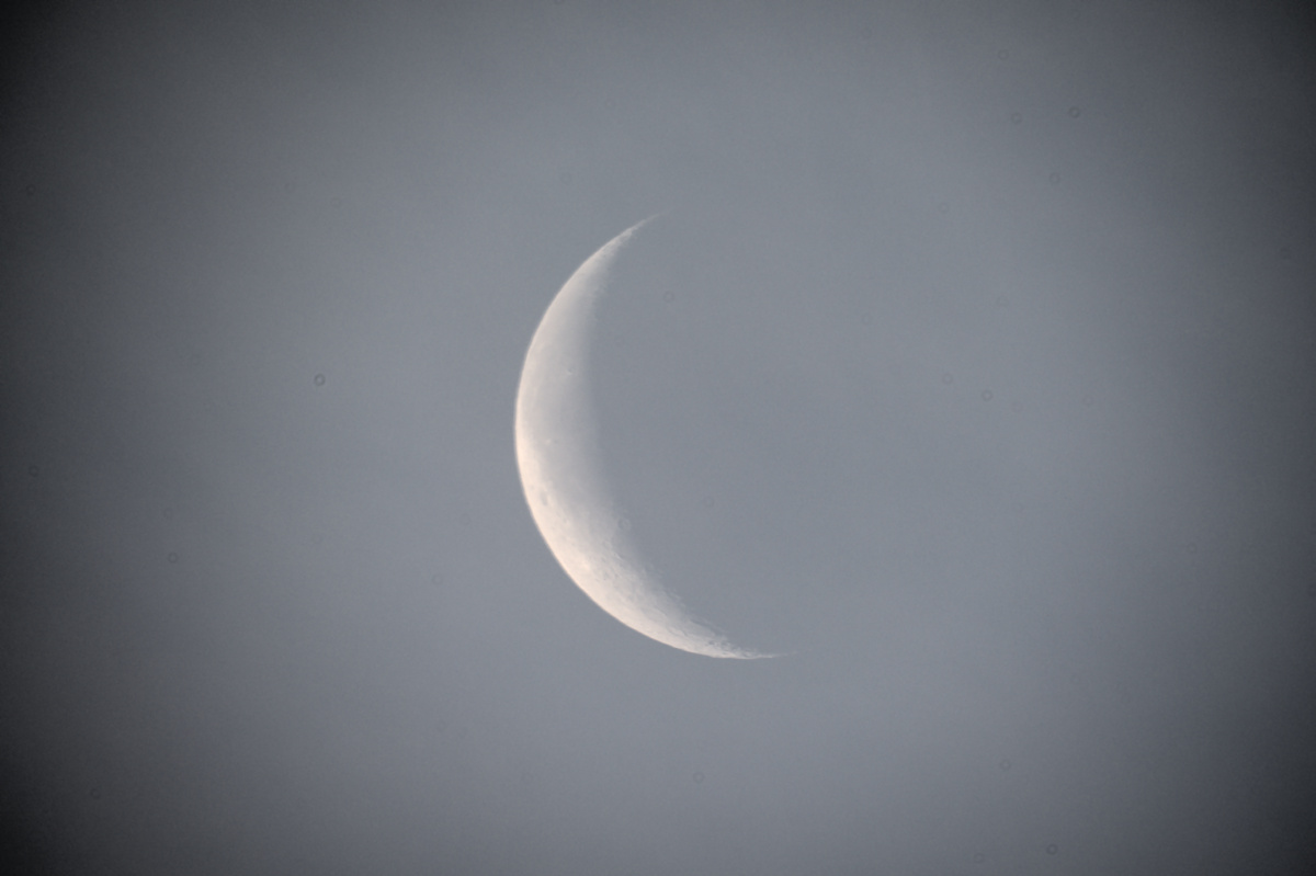 Abnehmender Mond zur frühen Stunde - 17,5 %