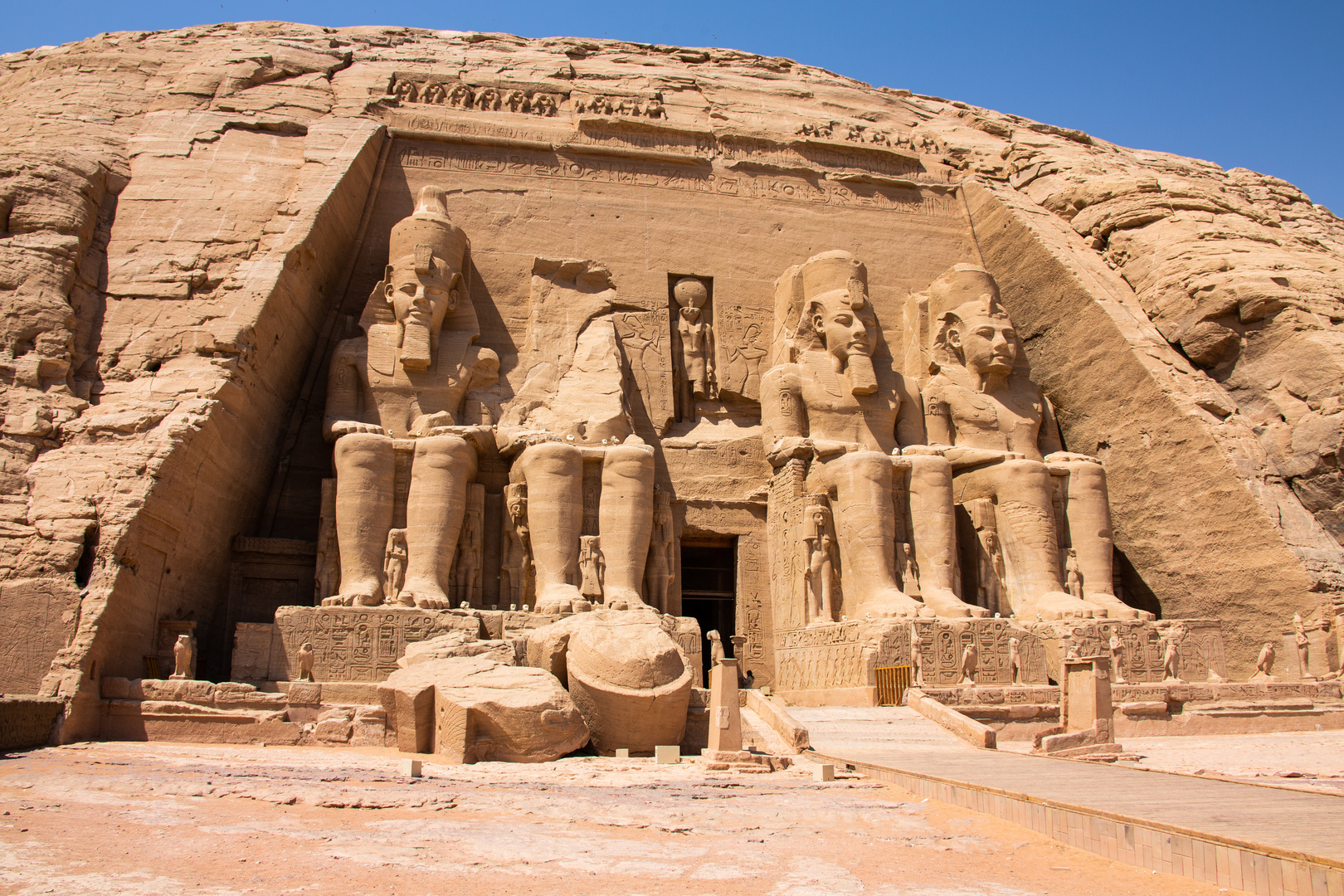 Abou Simbel.