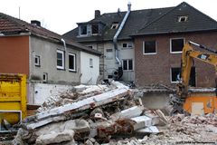 Abriss des ehrwürdigen Hotels Galland in Wesel