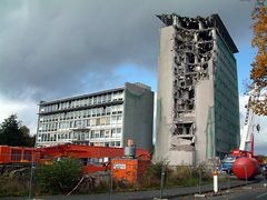 Abriss Krupp-Stahl-Hochhaus in Siegen-Geisweid (1)