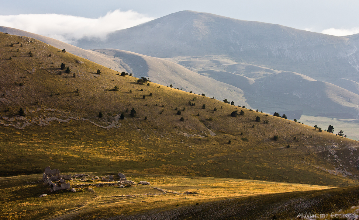 Abruzzen Campo Imperatore mit Ruine