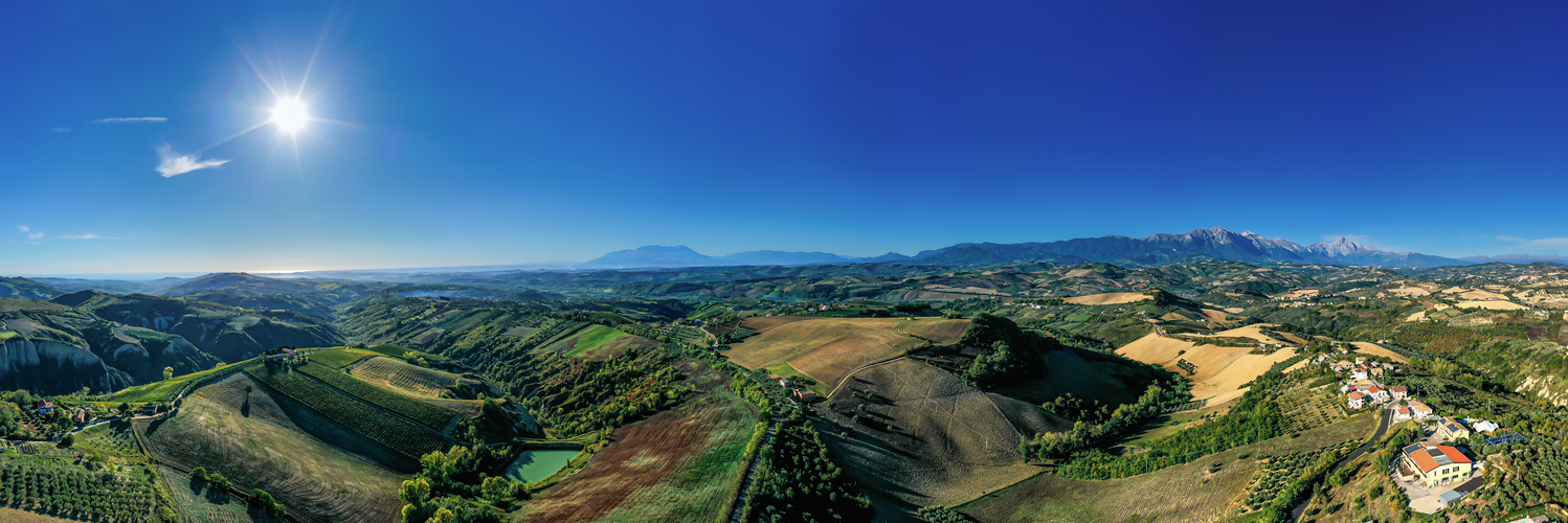 Abruzzo, Maiella , Adria , Campo Imperatore ( Corno Grande ) in View