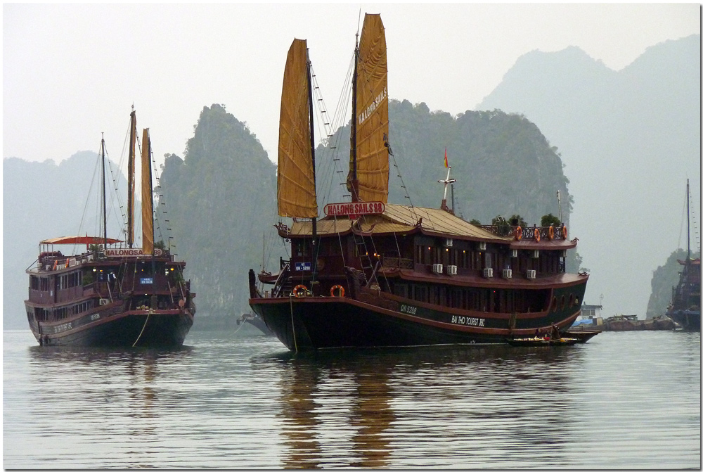 Abschied aus der Halong Bucht