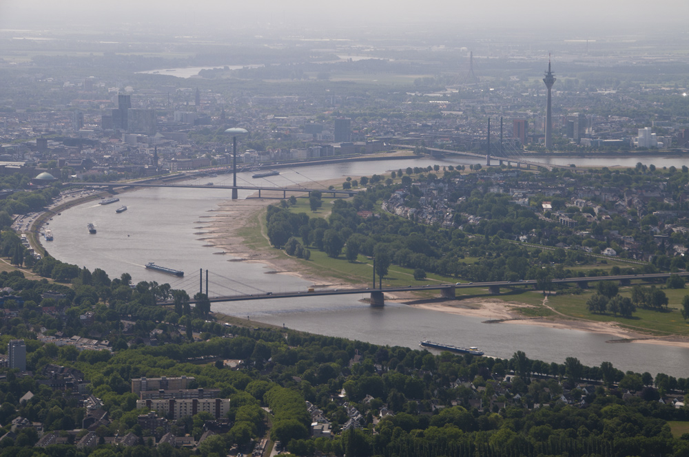 Abschied von der Convention, Abflug aus Düsseldorf