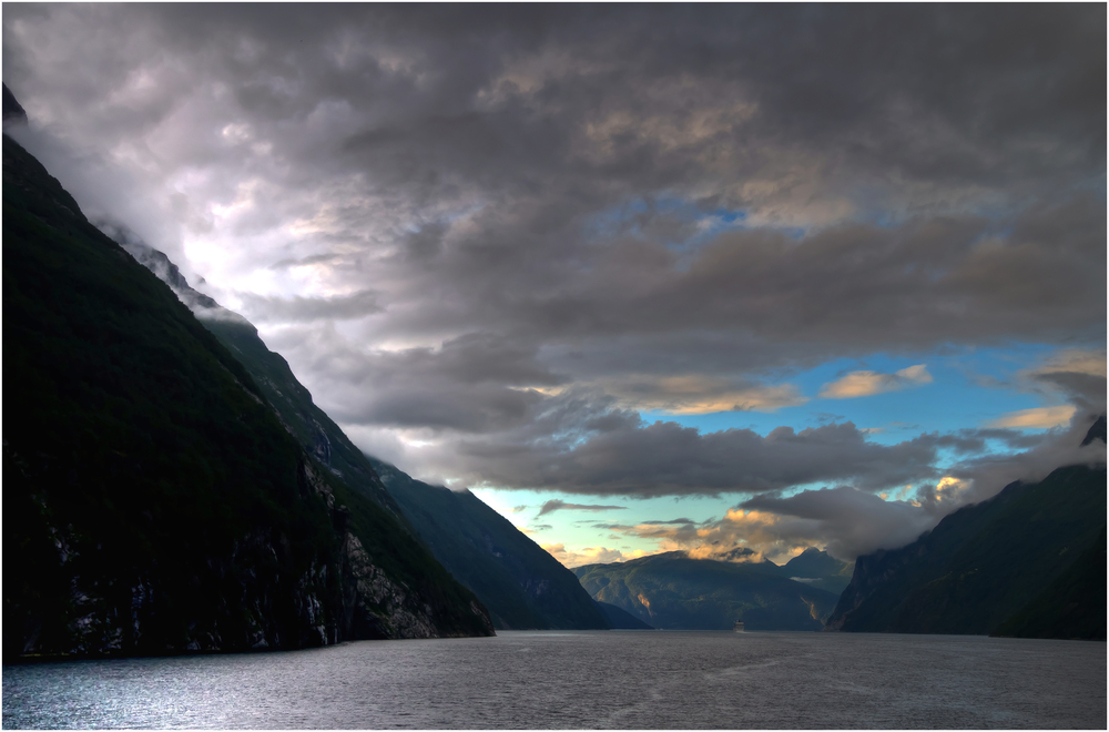 Abschied von Geiranger ...