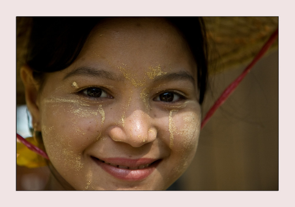 Abschiedsbild aus Burma  - das Lächeln