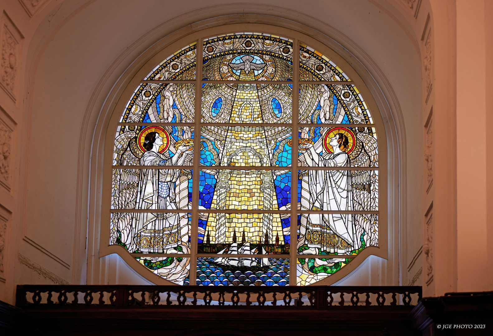 Abschlussfenster in der St. Michaelis Kirche Hamburg