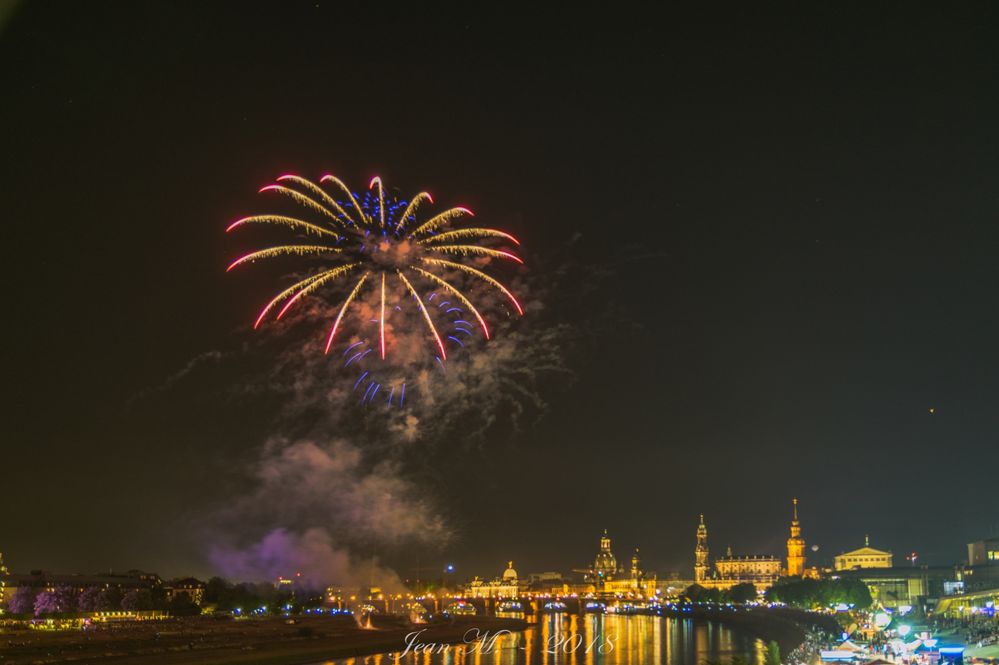 Abschlußfeuerwerk - Dresdner Stadtfest 2018 (04)