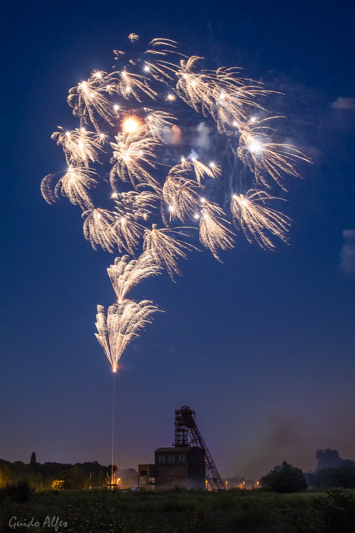 Abschlussfeuerwerk III