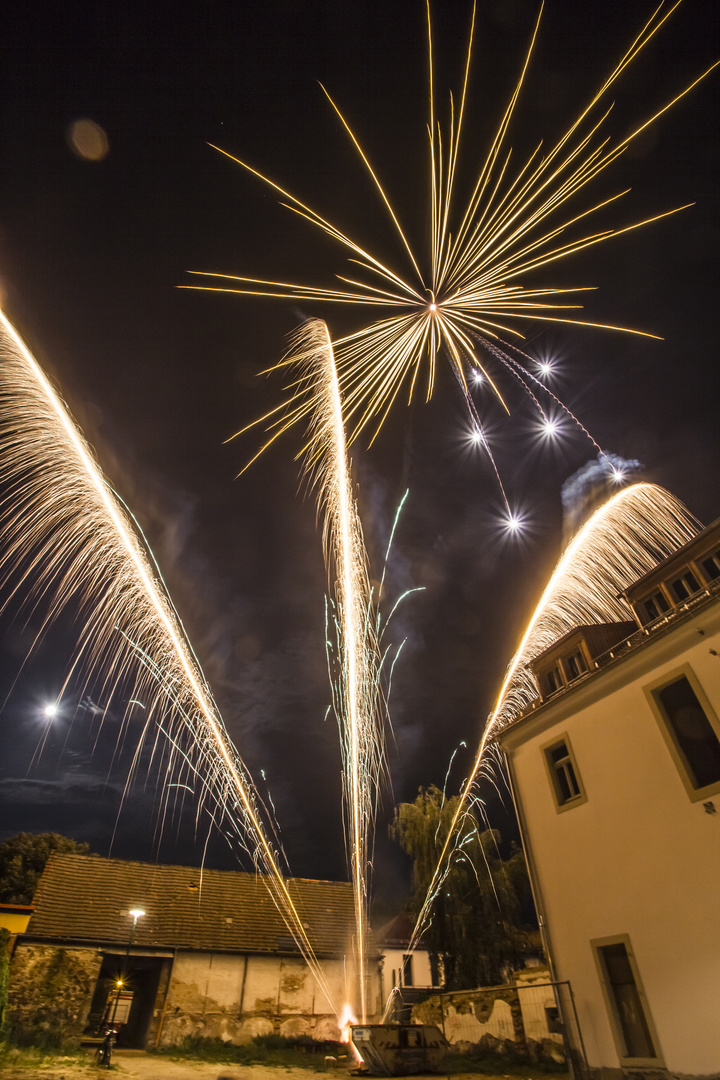 Abschlussfeuerwerk Winzerstraßenfest Weinböhla