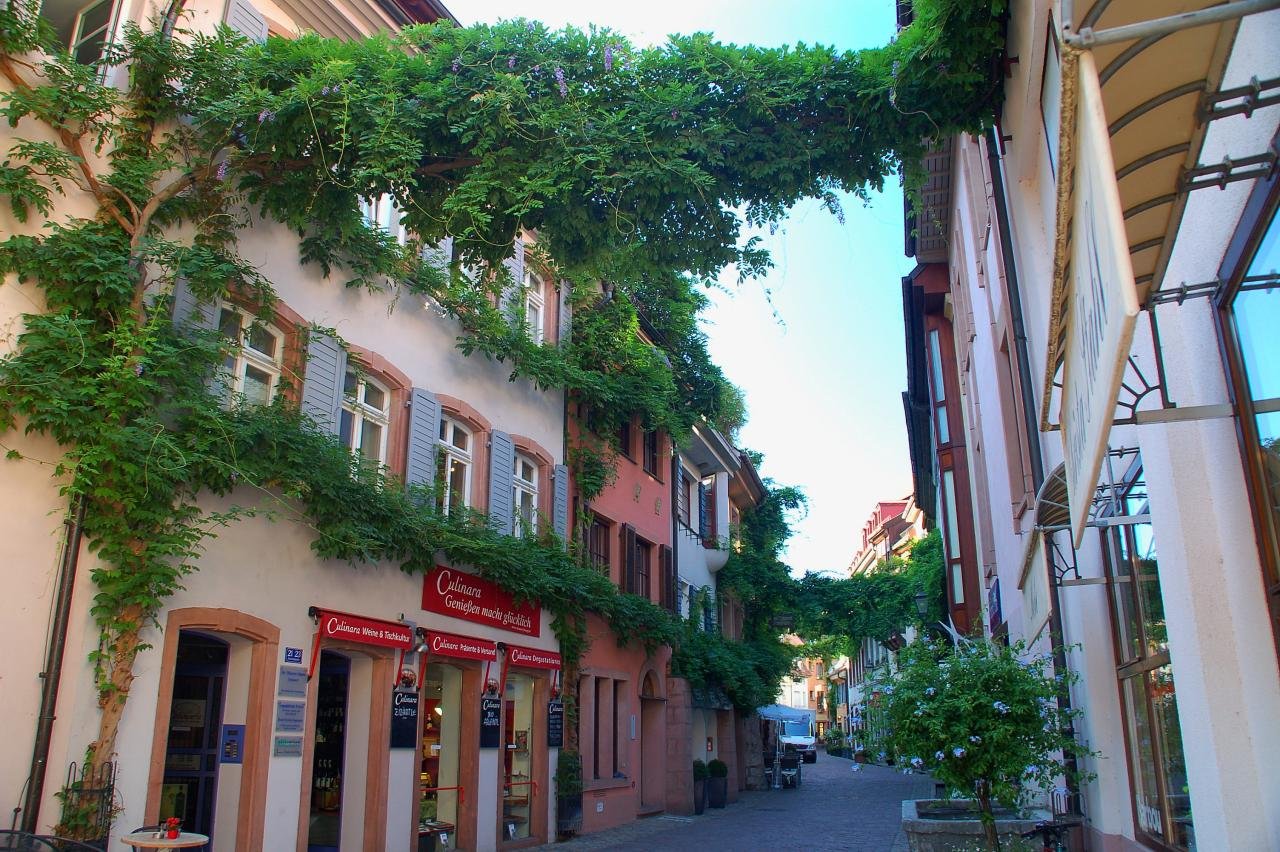 Abseits der Einkaufsmaile in Freiburg i. Brg.