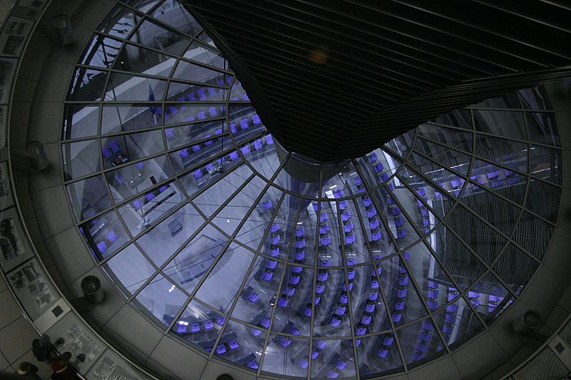Abstract- Reichstag 4