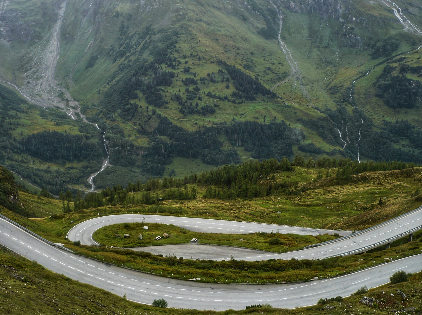 Abstrakte Bergwelt