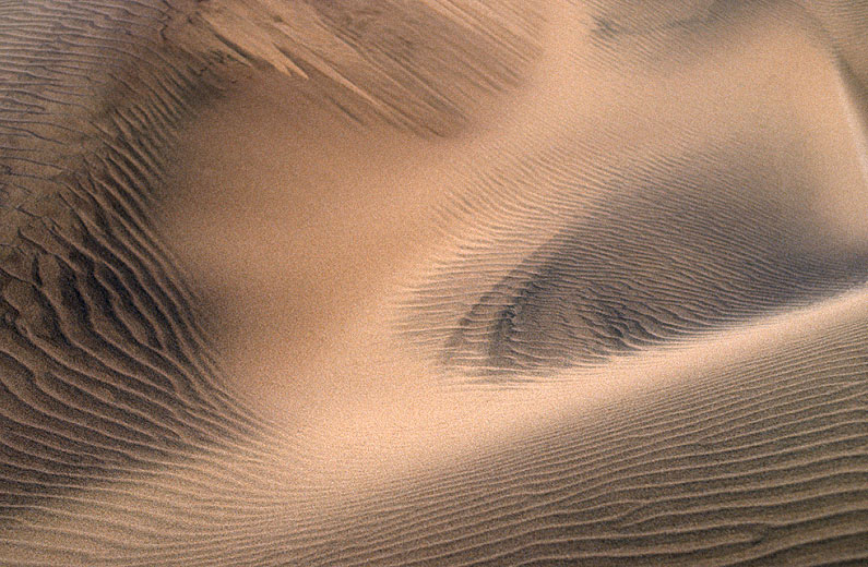 "abstrakte Sandkunst"
