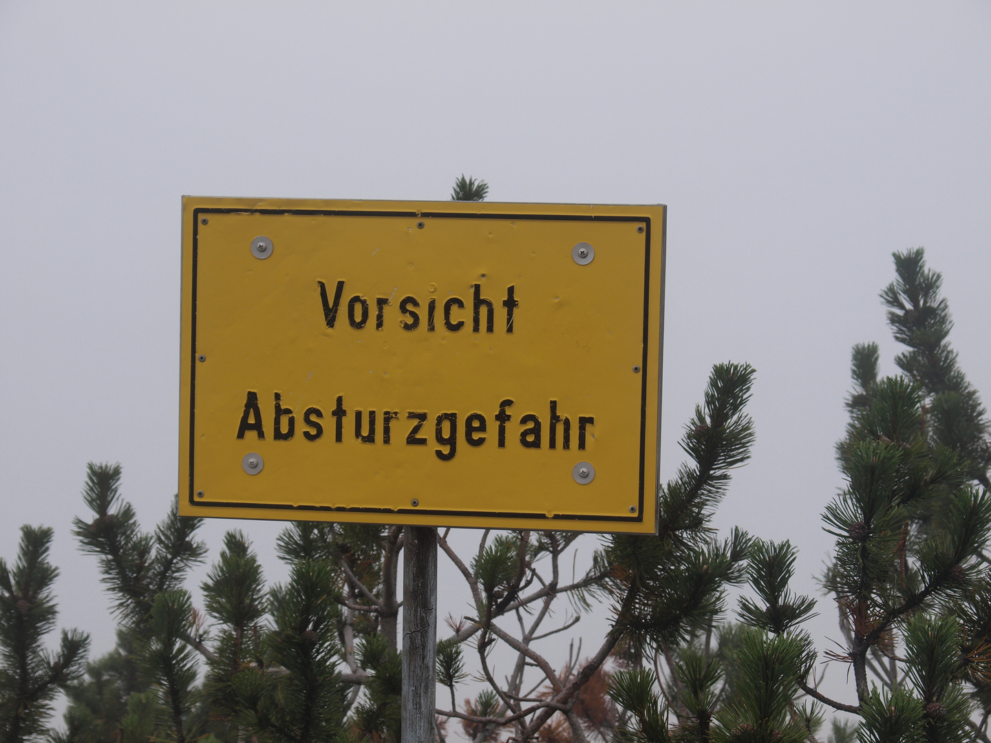 Absturzgefahr 2013