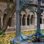 Abtei Duisburg Hamborn - Brunnen und Kreuzgang