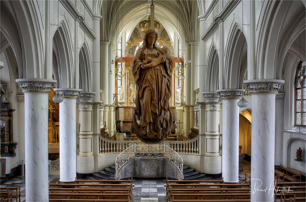 Abteikirche im niederländischen Thorn ....