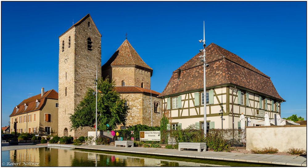 Abteikirche in Ottmarsheim 01