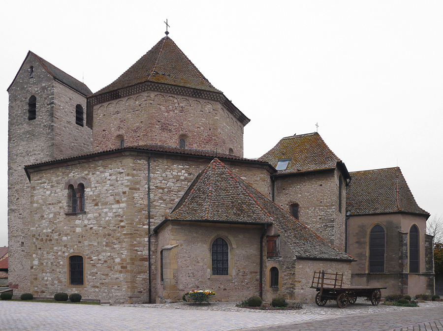 Abteikirche St. Peter und Paul in Ottmarsheim (1)