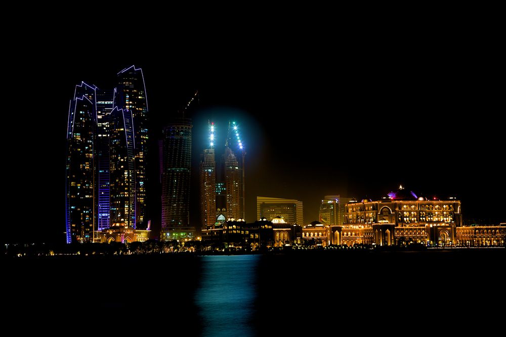 Abu Dhabi @night II