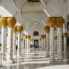 Abu Dhabi Scheich Zahid-Moschee Säulengang (Weiße Moschee)