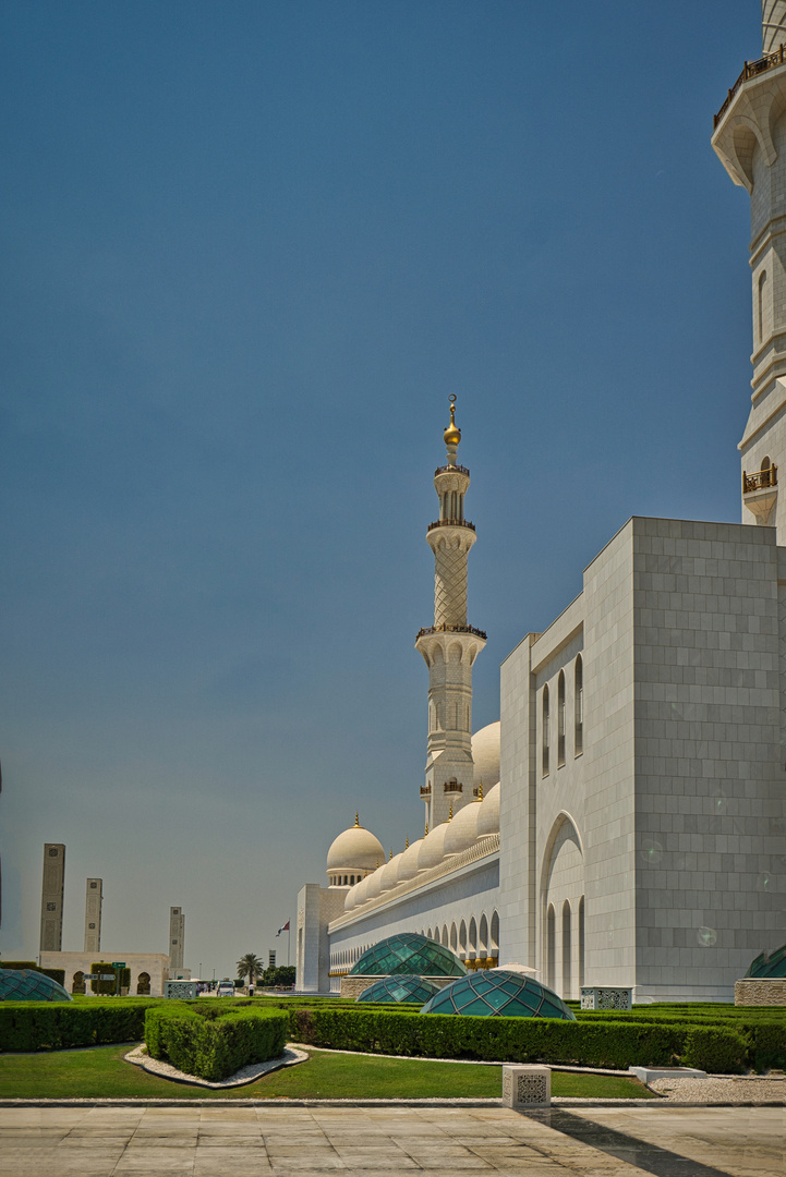 Abu Dhabi - Sheikh Grand Zayed Mosque