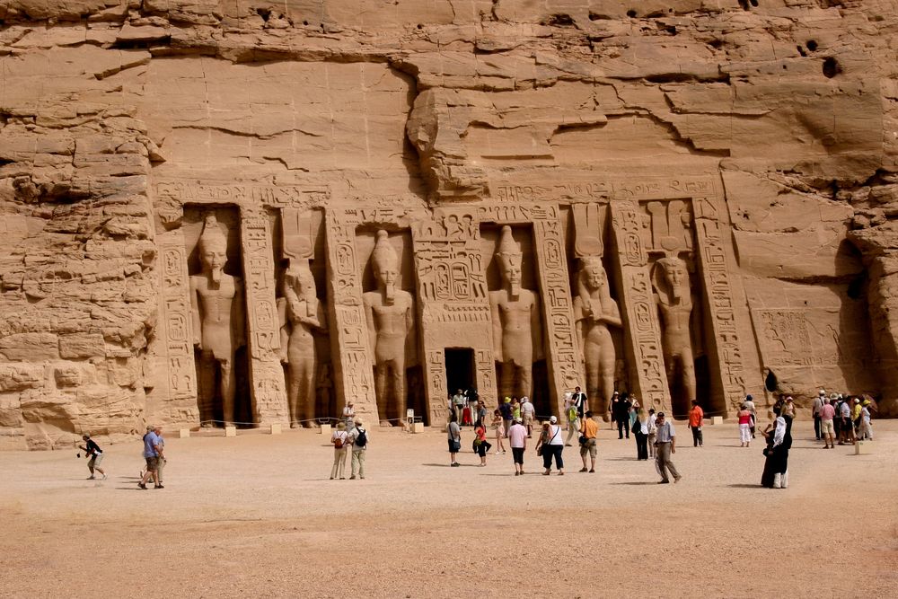 abu simbel