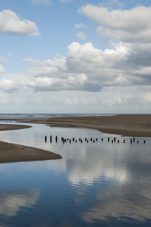 Abziehendes Regenwetter am Strand